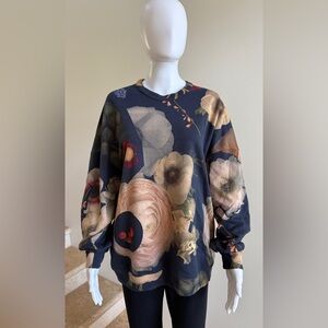 NWOT ANNTIAN Long Sleeve Pullover Sweater, One Size